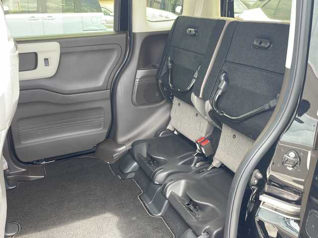 ホンダ Ｎ ＢＯＸ G 神奈川県 2022(令4)年 3.2万km クリスタルブラックパール 社外ＳＤナビ/ワンセグ/CD/DVD/Bluetooth/クルーズコントロール　/バックカメラ　/コーナーセンサー　/パーキングアシスト　/ＬＥＤヘッドライト　/前後ドライブレコーダー　/オートライト　/ビルドインＥＴＣ　/社外フロアマット　/社外アルミホイル/ABS/横滑り防止装置/レーンキープアシスト　