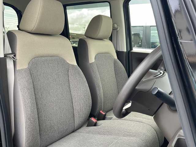 ホンダ Ｎ ＢＯＸ G 神奈川県 2022(令4)年 3.2万km クリスタルブラックパール 社外ＳＤナビ/ワンセグ/CD/DVD/Bluetooth/クルーズコントロール　/バックカメラ　/コーナーセンサー　/パーキングアシスト　/ＬＥＤヘッドライト　/前後ドライブレコーダー　/オートライト　/ビルドインＥＴＣ　/社外フロアマット　/社外アルミホイル/ABS/横滑り防止装置/レーンキープアシスト　