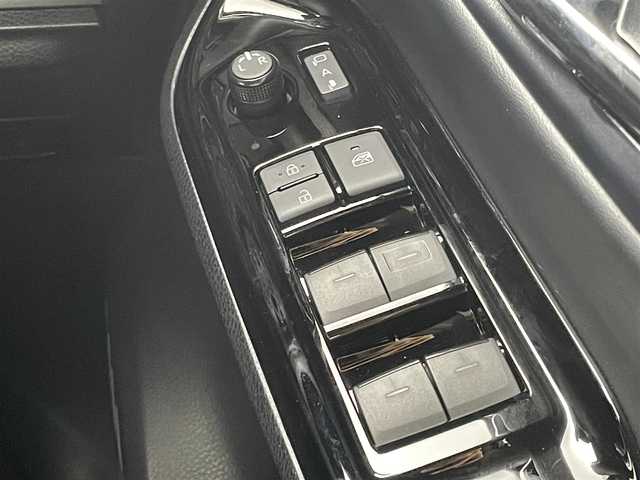 トヨタ ヴォクシー ZS 煌Ⅲ 茨城県 2020(令2)年 4.8万km ブラック 純正9型ナビ/バックカメラ/フルセグ/衝突被害軽減ブレーキ/車線逸脱抑制装置/レーダークルーズコントロール/オートマチックハイビーム/クリアランスソナー/両側電動スライドドア/ETC2.0/ドラレコ/純正16インチAW/LEDヘッドライト/スマートキー