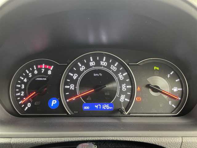トヨタ ヴォクシー ZS 煌Ⅲ 茨城県 2020(令2)年 4.8万km ブラック 純正9型ナビ/バックカメラ/フルセグ/衝突被害軽減ブレーキ/車線逸脱抑制装置/レーダークルーズコントロール/オートマチックハイビーム/クリアランスソナー/両側電動スライドドア/ETC2.0/ドラレコ/純正16インチAW/LEDヘッドライト/スマートキー