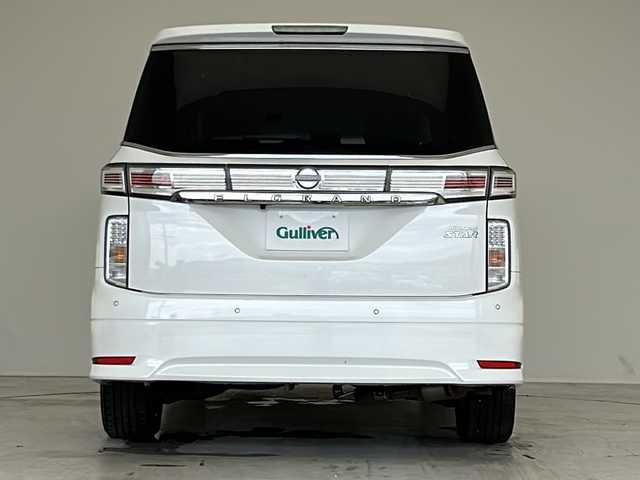 日産 エルグランド 250ハイウェイスターS 愛知県 2023(令5)年 4万km ピュアホワイトパール 衝突軽減システム/純正７型SDナビ/両側パワースライドドア/レーダークルーズコントロール/ワンセグ/CD/Bluetooth/バックカメラ/コーナーセンサー/純正アルミホイール/ブラインドスポットモニター/LEDヘッドライト/オートマチックハイビーム/ETC/ステアリングスイッチ/スマートキー/プッシュスタート