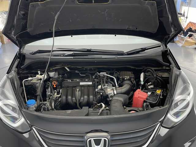 ホンダ フィット クロスター 長野県 2020(令2)年 3.9万km クリスタルブラックパール 4WD/純正SDナビ&フルセグTV&CD&DVD&USB&BT/ホンダセンシング/アダプティブクルーズコントロール/路外逸脱警報/衝突軽減ブレーキ/踏み間違い防止/コーナーセンサー/先行車発進告知/標識認識機能/社外前後ドライブレコーダー/ステアリングスイッチ/バックカメラ/ビルトインETC/LEDヘッドライト/オートライト/電動格納ミラー/ウィンカーミラー/ドアミラーヒーター/電動ホールド/ブレーキホールド/純正16インチAW装着/純正フロアマット/社外ドアバイザー/プッシュスタート/スマートキー/取扱説明書