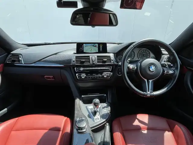 ＢＭＷ Ｍ４ クーペ 東京都 2016(平28)年 3万km サファイアブラックP 内装サモールオレンジ/アダクティブMサスペンション/純正19インチ437/ヘッドアップディスプレイ/純正ナビ/フルセグTV/純正Hifiスピーカー/アダクティブLEDライト/ドライビングアシスト/レザーシート/シートヒーター/レーンキープアシスト/衝突軽減ブレーキ/ブラインドスポット