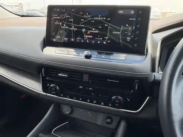 日産 エクストレイル G e－4ORCE 大分県 2022(令4)年 6万km ステルスグレー/スーパーブラック ・純正ナビ(BT/AppleCarPlay/USB)/・フルセグテレビ/・アラウンドビューモニター/・ヘッドアップディスプレイ/・プロパイロット/・駐車支援/・AC100V/・ETC 2.0/・ドライブレコーダー/・エマージェンシーブレーキ/・コーナーセンサー/・ブラインドスポットモニター/・デジタルインナーミラー/・パワーシート/・シートヒーター/・シートメモリー/・ステアリングヒーター/・オートハイビーム/・置くだけ充電/・ブレーキホールド