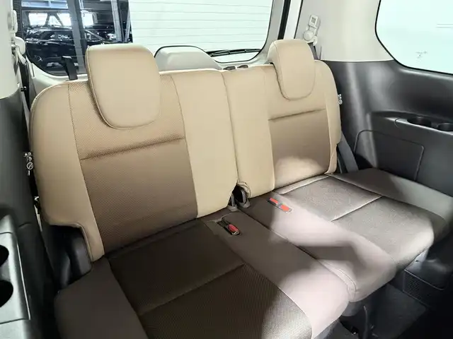 日産 セレナ ハイウェイスター 大阪府 2016(平28)年 4.4万km ブリリアントホワイトパール ProPILOT 純正9incナビTV 360カメラ 後席モニター デジタルインナーミラー ハーフレザー シートヒーター 両側パワースライドドア レーダーC 衝突軽減 パークアシスト クリアランスソナー リアオートエアコン