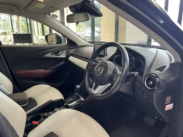 マツダ ＣＸ－３ XD ツーリング Lパッケージ 高知県 2015(平27)年 9.5万km ディープクリスタルブルーマイカ (株)IDOMが運営する【じしゃロン高知店】の自社ローン専用車両になります。こちらは現金またはオートローンご利用時の価格です。自社ローンご希望の方は別途その旨お申付け下さい