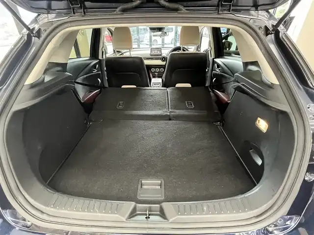 マツダ ＣＸ－３ XD ツーリング Lパッケージ 高知県 2015(平27)年 9.5万km ディープクリスタルブルーマイカ (株)IDOMが運営する【じしゃロン高知店】の自社ローン専用車両になります。こちらは現金またはオートローンご利用時の価格です。自社ローンご希望の方は別途その旨お申付け下さい