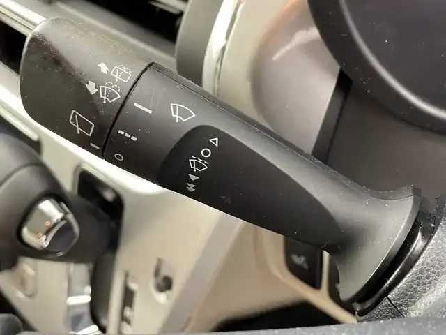 ダイハツ キャスト スタイル X リミテッド SAⅢ 愛知県 2019(令1)年 5.4万km ファイアークォーツレッドM 7インチナビ/（AM/FM/フルセグ/Bluetooth/CD/DVD）/バックカメラ/スマートアシストIII/・衝突軽減ブレーキ/・レーンキープアシスト/・オートハイビーム/・誤発進抑制機能/ナビ連動型ドライブレコーダー/ETC/シートヒーター/アイドリングストップ/横滑り防止機能/プッシュスタート/スマートキー/オートライト/純正ホイールキャップ/純正フロアマット/ドアバイザー/電動格納ミラー