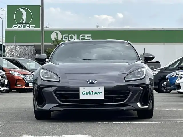 スバル ＢＲＺ S 福岡県 2022(令4)年 1.2万km マグネタイトグレーメタリック 社外7型SDナビ(フルセグTV/CD/DVD/BT)バックカメラクルコンETCシートヒーターUSB純正フロアマット純正LED純正アルミホイールプッシュスタートスマートキー