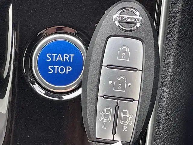 日産 セレナ e－パワー ハイウェイスター V 島根県 2020(令2)年 6.6万km ブリリアントホワイトパール 登録時走行距離　66040km/取扱い説明書/純正ナビ/(Bluetooth/フルセグテレビ/AM/FM/USB/CD/DVD)/フリップダウンモニター/全周囲カメラ/クルーズコントロール/WAC/両側パワースライドドア/ブラインドスポットモニター/コーナーセンサー/横滑り防止/レーンキープアシスト/衝突軽減ブレーキ
