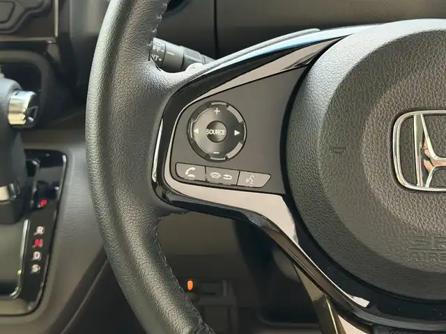 ホンダ Ｎ ＢＯＸ L ターボコーディネートスタイル 兵庫県 2022(令4)年 3万km プラチナホワイトパール ホンダ純正ナビ（AM/FM/CD/DVD/BT/SD)/ワンセグTV/バックカメラ/前後ドライブレコーダー/プッシュスタート/ステアリングリモコン/オートライト/レーダークルーズコントロール/レーンアシスト/電動パーキングブレーキ/衝突被害軽減ブレーキ/横滑り防止装置/ビルトインETC/シートヒーター/両側パワースライドドア/ドアバイザー/コーナーセンサー/スマートキー/シートバックテーブル