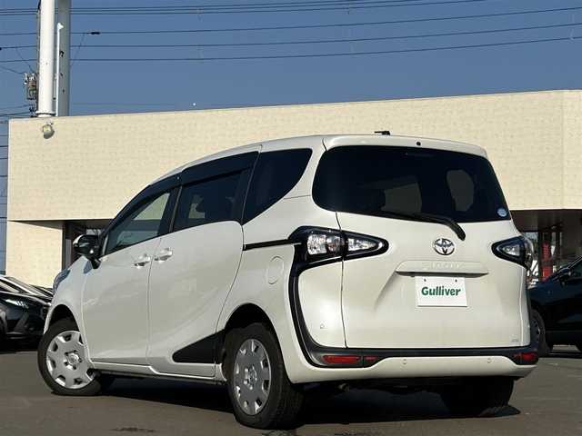 トヨタ シエンタ G 岩手県 2018(平30)年 7.8万km ホワイトパールクリスタルシャイン ４WD/トヨタセーフティセンス/プリクラッシュセーフティ/レーンキープアシスト/オートハイビーム/先行車発進告知/社外メモリナビ/（Bluetooth/CD/DVD）/ワンセグTV/アラウンドビューモニター/ETC/両側パワースライドドア/ドアロック連動ミラー/ステアリングスイッチ/横滑り防止装置/スマートキー/プッシュスタート/オートエアコン/社外AW付スタッドレスタイヤ積込185/60R15