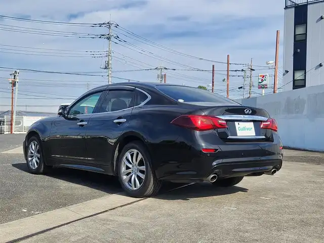 日産 フーガ 250GT Aパッケージ 茨城県 2016(平28)年 4.7万km スーパーブラック ワンオーナー/純正8型ナビ/フルセグTV/アラウンドビューモニター/ビルトインETC/ドライブレコーダー/クルーズコントロール/LEDヘッドランプ/オートライト/オートエアコン/革巻きステアリング/ステアリングスイッチ/純正ベージュシート/前席パワーシート/純正18インチアルミホイール/スマートキー/プッシュエンジンスターター/禁煙車