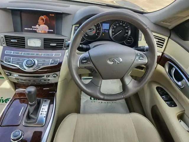 日産 フーガ 250GT Aパッケージ 茨城県 2016(平28)年 4.7万km スーパーブラック ワンオーナー/純正8型ナビ/フルセグTV/アラウンドビューモニター/ビルトインETC/ドライブレコーダー/クルーズコントロール/LEDヘッドランプ/オートライト/オートエアコン/革巻きステアリング/ステアリングスイッチ/純正ベージュシート/前席パワーシート/純正18インチアルミホイール/スマートキー/プッシュエンジンスターター/禁煙車