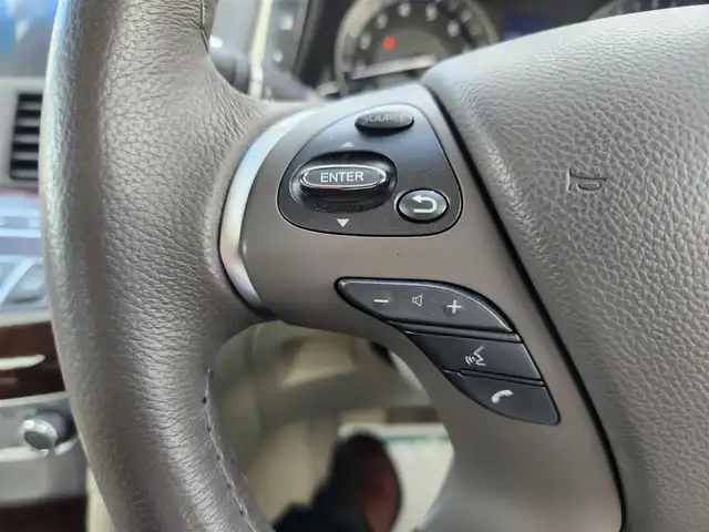 日産 フーガ 250GT Aパッケージ 茨城県 2016(平28)年 4.7万km スーパーブラック ワンオーナー/純正8型ナビ/フルセグTV/アラウンドビューモニター/ビルトインETC/ドライブレコーダー/クルーズコントロール/LEDヘッドランプ/オートライト/オートエアコン/革巻きステアリング/ステアリングスイッチ/純正ベージュシート/前席パワーシート/純正18インチアルミホイール/スマートキー/プッシュエンジンスターター/禁煙車