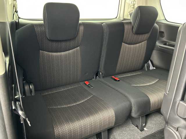 日産 セレナ HWS S HV Vセレ +SeftyⅡ 三重県 2015(平27)年 1.6万km ブリリアントホワイトパール /禁煙車//純正8インチSDナビ MM515D-L//アラウンドビューモニター//純正フリップダウンモニター//両側電動スライドドア//エマージェンシーブレーキ//衝突軽減ブレーキ//レーンキープアシスト//クルーズコントロール//前後コーナーセンサー//純正ビルトインETC//LED//オートライト//フォグランプ//純正フロアマット//プッシュスタート//スマートキー//スペアスマートキー