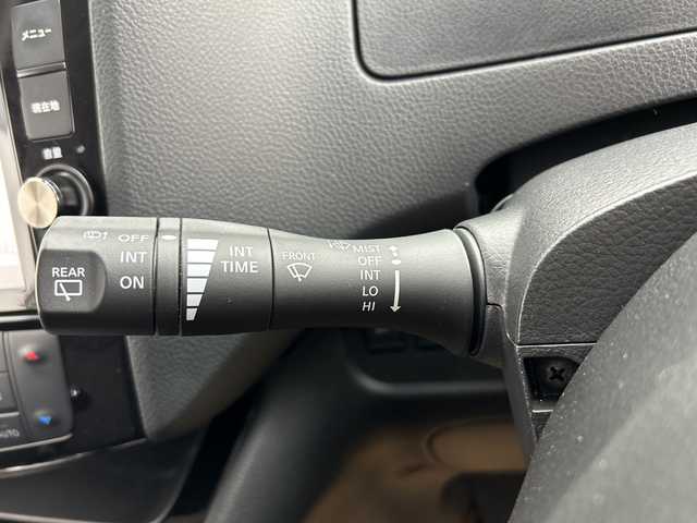 日産 セレナ HWS S HV Vセレ +SeftyⅡ 三重県 2015(平27)年 1.6万km ブリリアントホワイトパール /禁煙車//純正8インチSDナビ MM515D-L//アラウンドビューモニター//純正フリップダウンモニター//両側電動スライドドア//エマージェンシーブレーキ//衝突軽減ブレーキ//レーンキープアシスト//クルーズコントロール//前後コーナーセンサー//純正ビルトインETC//LED//オートライト//フォグランプ//純正フロアマット//プッシュスタート//スマートキー//スペアスマートキー