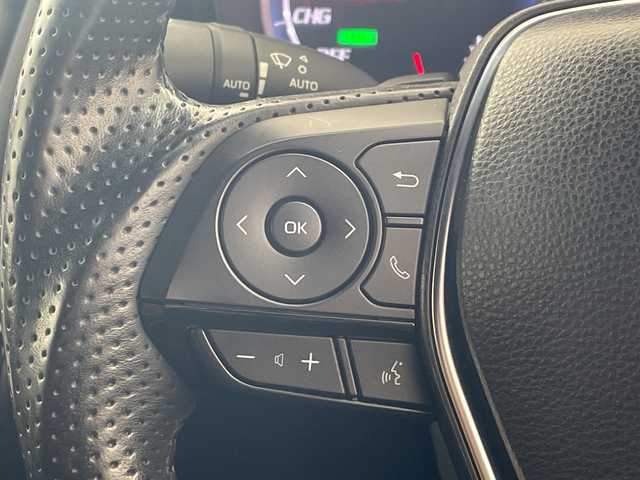 トヨタ クラウン ハイブリッド S エレガンススタイルⅡ 兵庫県 2020(令2)年 7万km ホワイトパールクリスタルシャイン ・純正SDナビ（フルセグ・BT・ブルーレイ・SD・USB）/・アラウンドビューカメラ/・ビルトインETC２．０/・前後ドライブレコーダー/・サンルーフ/・モデリスタエアロ/・RAYS製19インチアルミホイール（HOMURA）/・デジタルインナーミラー/・ハーフレザー/・シートヒーター/・パワーシート/・ステアリングヒーター/・トヨタセーフティセンス/・レーダークルーズコントロール/・レーントレーシングアシスト/・ブラインドスポットモニター/・クリアランスソナー/・リアクロストラフィックアラート/・パーキングサポートブレーキ/・ヘッドアップディスプレイ/・ロードサインアシスト/・先行車発進告知/・パーキングアシスト/・オートマチックハイビーム/・LEDオートライト/・フォグランプ/・電動パーキングブレーキ/・ブレーキホールド/・パドルシフト/・ステアリングリモコン/・横滑り防止装置/・ドアバイザー/・電動格納ミラー/・ウインカーミラー/・スマートキー/・スペアキー/・プッシュスタート/・W＋サイドエアバック/・カーテンエアバック