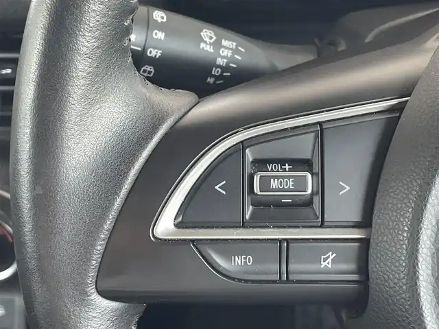 スズキ ジムニー XC 茨城県 2018(平30)年 3.8万km ジャングルグリーン 純正８型ナビ　/フルセグＴＶ/Ｂｌｕｅｔｏｏｔｈ/ＵＳＢ/バックカメラ/純正ドラレコナビ連動　/シートヒーター　/衝突軽減装置/盗難防止装置/横滑り防止装置　/クルーズコントロール　/レーンアラート　/ヘッドライトウォッシャー　/保証書/取扱説明書/ＥＴＣ　