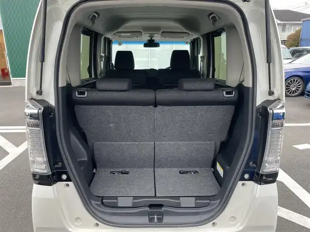 ホンダ Ｎ ＢＯＸ カスタム SSパッケージ 神奈川県 2017(平29)年 5.2万km プレミアムホワイトパールⅡ 純正７型ナビ　/フルセグ　/バックカメラ　/ＥＴＣ　/Ｄ＋Ｎ席シートヒーター　/両側パワースライドドア　/衝突被害軽減システム　/横滑り防止装置　/Ｗエアバック　/カーテンエアバック/ＣＤ／ＤＶＤ　/エンジンスタートボタン/パワーステアリング/パワーウィンドウ/スマートキー/純正アルミホイル/純正フロアマット/ABS/オートライト/LEDヘッドライト