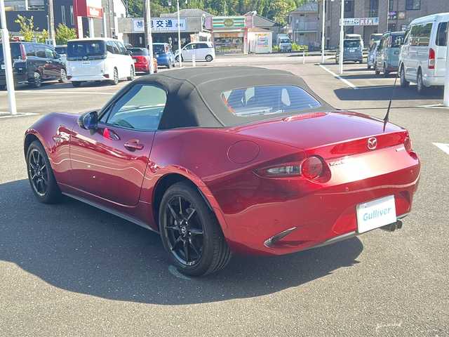 マツダ ロードスター S 鹿児島県 2023(令5)年 1.4万km ソウルレッドクリスタルM MT/純正オーディオ/オートライト/パワーウィンドウ/ETC搭載/ABS/盗難防止装置/レーンアシスト/衝突軽減システム/パーキングアシスト/オートワイパー/USB入力端子/AUX/ダブルエアバック