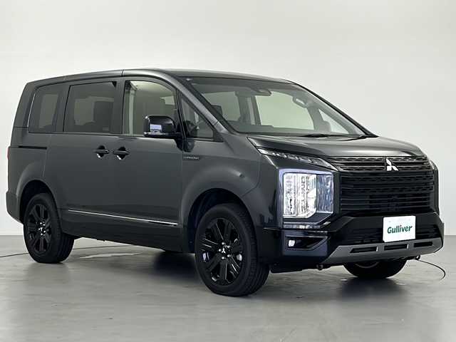 三菱 デリカＤ：５ シャモニー 岐阜県 2023(令5)年 0.8万km グレー 純正１１インチナビ　/フルセグＴＶ　/追従型クルーズコントロール　/マルチアラウンドビューモニター　/ステアリングヒーター　/シートヒーター　/電子パーキング　/レーンキープアシスト　/ＨＤＭＩ　/パドルシフト/両側パワースライドドア/パワーバックドア/ハーフレザーシート/LEDヘッドライト/LEDフォグ/4WD/純正フロアマット/スマートキー