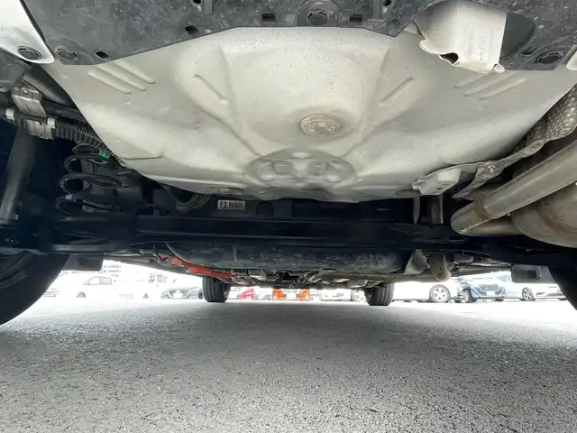 トヨタ アクア L 栃木県 2018(平30)年 4.8万km スーパーホワイトⅡ 純正SDナビ/　Bluetooth/ワンセグTV/CD/DVD/AUX/SD/トヨタセーフティセンス/ETC/前方ドライブレコーダー/ハロゲンヘッドライト/オートハイビーム/オートエアコン/Wエアバッグ/フロアマット/スペアキー１本/保証書、取扱説明書付属