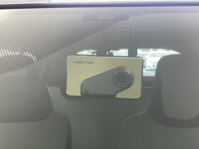 トヨタ アクア L 栃木県 2018(平30)年 4.8万km スーパーホワイトⅡ 純正SDナビ/　Bluetooth/ワンセグTV/CD/DVD/AUX/SD/トヨタセーフティセンス/ETC/前方ドライブレコーダー/ハロゲンヘッドライト/オートハイビーム/オートエアコン/Wエアバッグ/フロアマット/スペアキー１本/保証書、取扱説明書付属