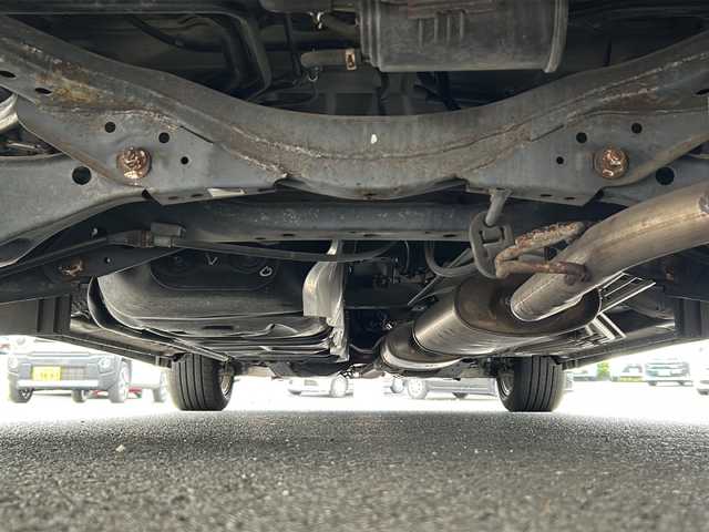 日産 エルグランド 250ハイウェイスター 京都府 2014(平26)年 7.2万km ファントムブラック 純正9インチメーカーナビ/（MM518D-L）/Bluetooth/フルセグＴＶ/10.5フリップダウンモニター/（アルパインTMX-RM3005）/CD/DVD再生機能/アラウンドビューモニター/両側パワースライドドア/クルーズコントロール/インテルジェントキー/プッシュスタート/USB/ウォークスルー/ハーフレザー/2列目オットマン/LED/１００Ｖ充電/３列シート/ビルトインETC/MTモード/禁煙車