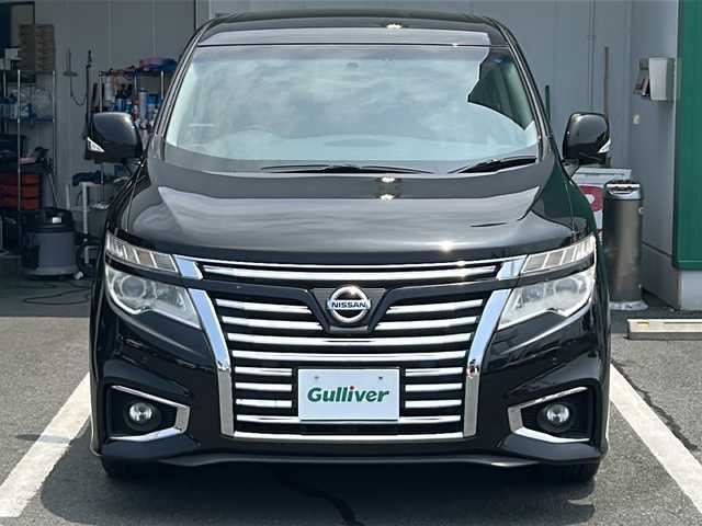 日産 エルグランド 250ハイウェイスター 京都府 2014(平26)年 7.2万km ファントムブラック 純正9インチメーカーナビ/（MM518D-L）/Bluetooth/フルセグＴＶ/10.5フリップダウンモニター/（アルパインTMX-RM3005）/CD/DVD再生機能/アラウンドビューモニター/両側パワースライドドア/クルーズコントロール/インテルジェントキー/プッシュスタート/USB/ウォークスルー/ハーフレザー/2列目オットマン/LED/１００Ｖ充電/３列シート/ビルトインETC/MTモード/禁煙車