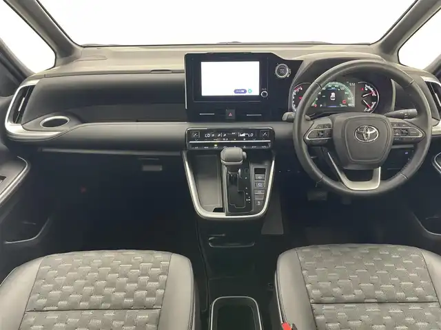 トヨタ ヴォクシー S－Z 愛知県 2022(令4)年 3.7万km マッシブグレー 純正８型ＤＡナビＴＶ　ＤＶＤデッキ　ＵＳＢ　１４型有機ＥＬ後席モニター　ハーフレザー　両側パワスラ　セーフティセンス　衝突軽減　追従クルコン　ＬＥＤオートライト　オートホールド　ＥＴＣ２．０　コーナーセンサー　電動パーキング　オートハイビーム　禁煙車
