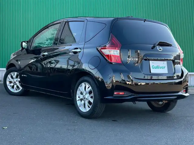 日産 ノート e－パワー X Vセレクション 宮城県 2019(令1)年 5.2万km スーパーブラック インテリジェントクルーズコントロールセット/・インテリジェントクルーズコントロール/・車線逸脱防止支援システム/＝＝＝/インテリジェントエマージェンシーブレーキ/車線逸脱警報/踏み間違い衝突防止アシスト/コーナーセンサー/ハイビームアシスト/インテリジェントルームミラー/インテリジェントアラウンドビューモニター/純正ナビ（MM319D-W）/・CD/DVD/・Bluetooth/・フルセグTV/ETC/ドライブレコーダー/LEDヘッドランプ/フォグランプ/オートライト/スマートキー＆プッシュスタート/スペアキー/電動格納ミラー/純正15インチAW/純正フロアマット/Wエアバッグ