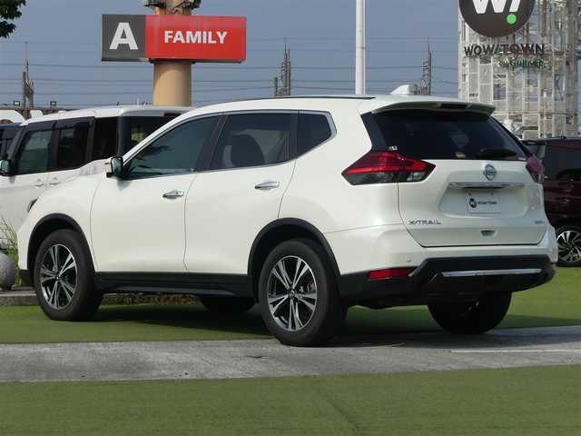 日産 エクストレイル 20Xi 千葉県 2019(令1)年 3.5万km ブリリアントホワイトパール エマージェンシーブレーキ/プロパイロット/インテリジェントクルーズコントロール/インテリジェントルームミラー/パワーバックドア/カブロンシート/各席シートヒーター/純正SDナビ/地デジTV/【DVD/CD再生機能　Bluetooth接続】/アラウンドビューモニター/ETC/LEDヘッドライト/フォグライト/ウインカーミラー/コーナーセンサー/純正18インチアルミホイル/インテリジェントキー