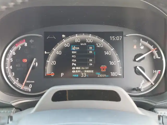 トヨタ ヴォクシー S－Z 東京都 2022(令4)年 2.3万km ホワイトパールクリスタルシャイン 純正10.5インチディスプレイオーディオ/パノラミックビューモニター/快適利便パッケージ/フリップダウンモニター/ユニバーサルステップ/プロジェクター式LEDヘッドライト/ドライブレコーダー/ビルトインETC2.0/シートヒーター/アドバンストパーク/トヨタセーフティセンス/・プリクラッシュセーフティ/・レーントレーシングアシスト/・レーンディパーチャーアラート/・レーダークルーズコントロール/・アダプティブハイビームシステム/・オートマチックハイビーム/・ブラインドスポットモニター