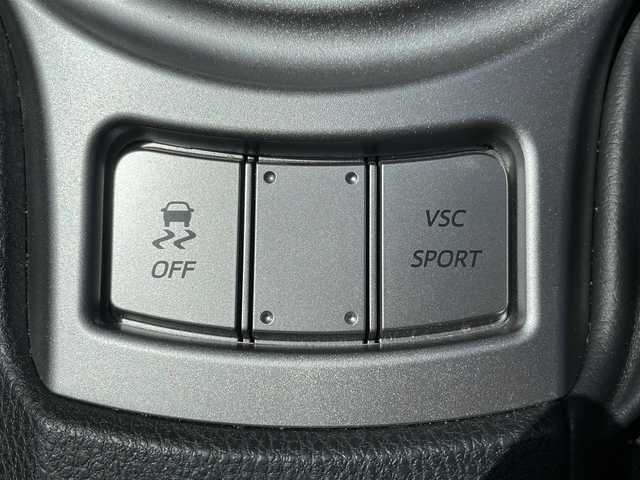 スバル ＢＲＺ S 千葉県 2012(平24)年 2.3万km ギャラクシーブルーシリカ 6MT/BLITZ車高調/社外SDナビ【AVIC-ZH99】/・CD/DVD/MSV/Bluetooth/フルセグTV/バックカメラ/スマートキー/社外テールランプ/純正17インチアルミホイール/純正キセノンヘッドライト/フォグランプ/ETC/本革巻きステアリング/サイド＆カーテンエアバッグ