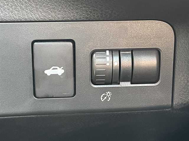 スバル ＢＲＺ S 千葉県 2012(平24)年 2.3万km ギャラクシーブルーシリカ 6MT/BLITZ車高調/社外SDナビ【AVIC-ZH99】/・CD/DVD/MSV/Bluetooth/フルセグTV/バックカメラ/スマートキー/社外テールランプ/純正17インチアルミホイール/純正キセノンヘッドライト/フォグランプ/ETC/本革巻きステアリング/サイド＆カーテンエアバッグ