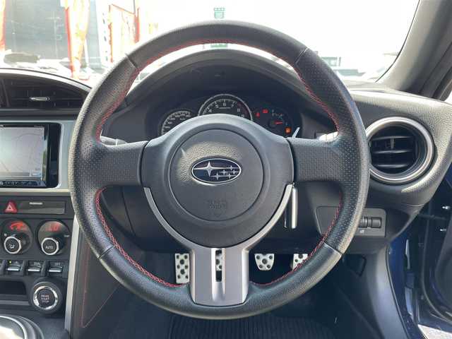 スバル ＢＲＺ S 千葉県 2012(平24)年 2.3万km ギャラクシーブルーシリカ 6MT/BLITZ車高調/社外SDナビ【AVIC-ZH99】/・CD/DVD/MSV/Bluetooth/フルセグTV/バックカメラ/スマートキー/社外テールランプ/純正17インチアルミホイール/純正キセノンヘッドライト/フォグランプ/ETC/本革巻きステアリング/サイド＆カーテンエアバッグ