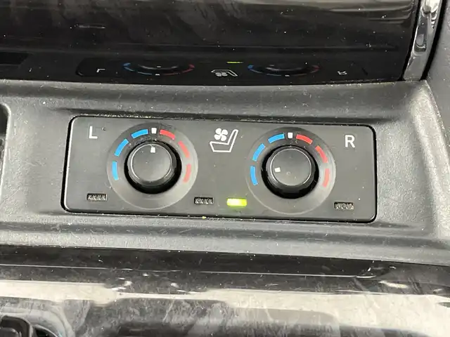 トヨタ アルファード S Cパッケージ 群馬県 2021(令3)年 3.9万km ホワイトパールクリスタルシャイン 純正１２．１型後席モニター　純正９型ナビ　衝突被害軽減ブレーキ　アダプティブクルーズコントロール　バックカメラ　両側電動スライドドア　シートヒーター　ドライブレコーダー　ＡＣ１００Ｖ　ＥＴＣ　禁煙車