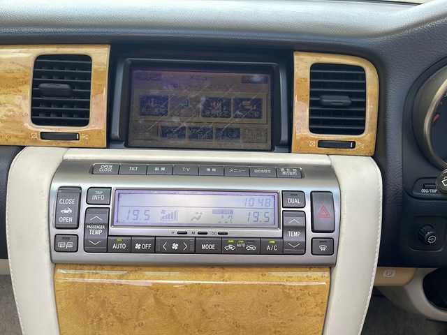 トヨタ ソアラ 430SCV 愛知県 2001(平13)年 11万km ホワイトパールクリスタルシャイン 電動オープン/キーレス/純正ナビ/アナログTV・CD・MD・FM・AM/クルーズコントロール/前席シートヒーター/前席パワーシート/前席シートメモリー機能付きパワーシート/社外19インチアルミホイール/ブレンボブレーキキャリパー/ETC/前方ドライブレコーダー（ユピテル）/木目調パネル/木目調コンビステアリング/木目調シフトノブ/トラクションコントロール/ビークルスタビリティコントロール/オートライト/電格ミラー/純正フロアマット/アクセサリーソケット/保証書/ディーラー点検整備記録簿(R4・R6)