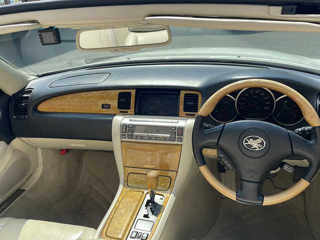 トヨタ ソアラ 430SCV 愛知県 2001(平13)年 11万km ホワイトパールクリスタルシャイン 電動オープン/キーレス/純正ナビ/アナログTV・CD・MD・FM・AM/クルーズコントロール/前席シートヒーター/前席パワーシート/前席シートメモリー機能付きパワーシート/社外19インチアルミホイール/ブレンボブレーキキャリパー/ETC/前方ドライブレコーダー（ユピテル）/木目調パネル/木目調コンビステアリング/木目調シフトノブ/トラクションコントロール/ビークルスタビリティコントロール/オートライト/電格ミラー/純正フロアマット/アクセサリーソケット/保証書/ディーラー点検整備記録簿(R4・R6)