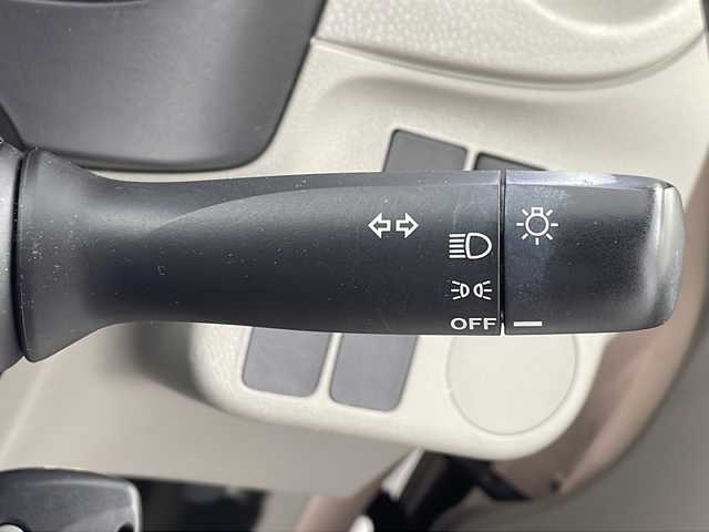 ダイハツ ミラ イース L 岐阜県 2012(平24)年 9.6万km シェルローズ スタッドレスタイヤ車載/パワーウィンドウ/LEDヘッドライト/CD/リモコンキー