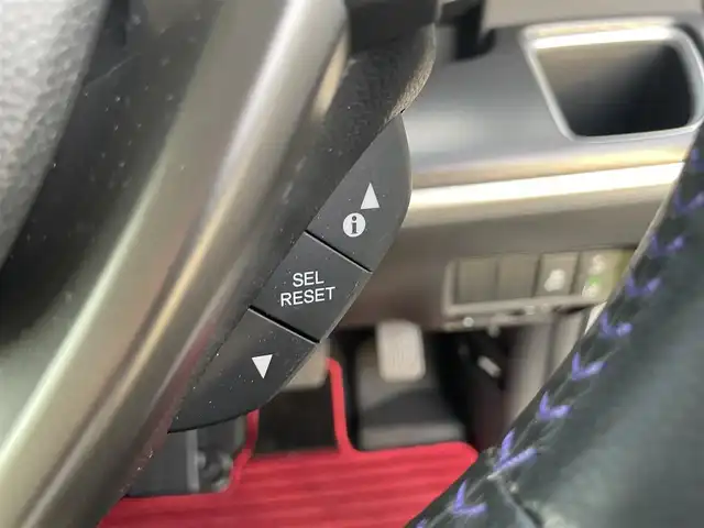 ホンダ ステップワゴン 滋賀県 2020(令2)年 6万km プラチナホワイトパール 純正10インチナビ/【Bluetooth/CD/DVD/フルセグTV/USB/HDMI】/純正フリップダウンモニター/ホンダセンシング/・衝突軽減ブレーキ〈CMBS〉/・誤発進抑制機能/・歩行者事故低減ステアリング/・路外逸脱抑制機能/・渋滞追従機能付アダプティブクルーズコントロール/・LKAS〈車線維持支援システム〉/・先行車発進お知らせ機能/・標識認識機能/両側パワースライドドア/ハーフレザーシート/D/Nシートヒーター/LEDヘッドライト/ビルトインETC2.0/電動パーキングブレーキ/オートブレーキホールド/プッシュスタート/スマートキー/ステアリングリモコン