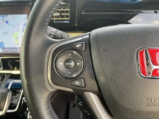 ホンダ ステップワゴン 滋賀県 2020(令2)年 6万km プラチナホワイトパール 純正10インチナビ/【Bluetooth/CD/DVD/フルセグTV/USB/HDMI】/純正フリップダウンモニター/ホンダセンシング/・衝突軽減ブレーキ〈CMBS〉/・誤発進抑制機能/・歩行者事故低減ステアリング/・路外逸脱抑制機能/・渋滞追従機能付アダプティブクルーズコントロール/・LKAS〈車線維持支援システム〉/・先行車発進お知らせ機能/・標識認識機能/両側パワースライドドア/ハーフレザーシート/D/Nシートヒーター/LEDヘッドライト/ビルトインETC2.0/電動パーキングブレーキ/オートブレーキホールド/プッシュスタート/スマートキー/ステアリングリモコン
