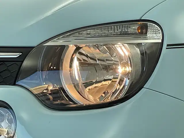 ルノー トゥインゴ ゼン 新潟県 2017(平29)年 6.1万km ライトブルー ワンオーナー/純正カーオーディオ/ステアリングスイッチ/冬タイヤ積載/純正フロアマット/電格ミラー/フロントフォグライト/取扱説明書/保証書/整備記録簿
