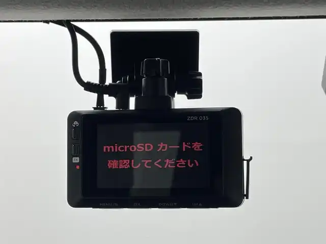 スズキ ジムニー XC 熊本県 2019(平31)年 4.3万km ジャングルグリーン 禁煙車/社外ナビCN-RE05WD（ＣＤ・ＤＶＤ・フルセグ・ＢＴ・ＳＤ・ｉｐｏｄ）/バックカメラ　/前後ドライブレコーダー　/ＥＴＣ　/クルーズコントロール　/前席シートヒーター　/ダウンヒルアシスト　/衝突軽減ブレーキ　/レーンキープアシスト/デュアルセンサーブレーキサポート/横滑り防止/ドアバイザー/ヘッドライトウォッシャー/背面タイヤ/純正フロアマット/純正16インチAW/オートライト/LEDヘッドライト/フォグランプ/スマートキー/プッシュスタート/スペアキー1本/保証書/取扱説明書