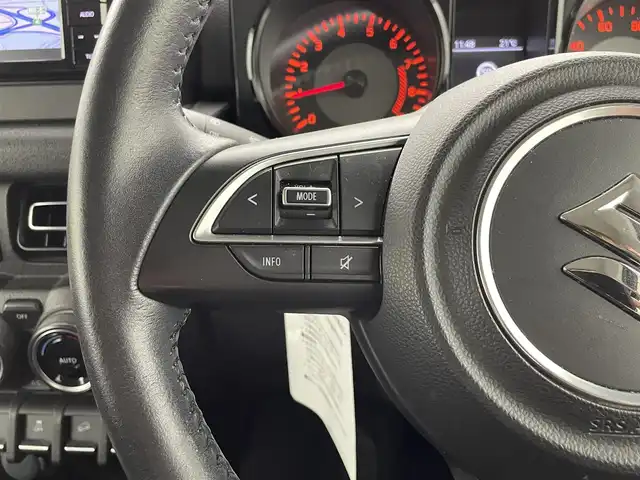 スズキ ジムニー XC 熊本県 2019(平31)年 4.3万km ジャングルグリーン 禁煙車/社外ナビCN-RE05WD（ＣＤ・ＤＶＤ・フルセグ・ＢＴ・ＳＤ・ｉｐｏｄ）/バックカメラ　/前後ドライブレコーダー　/ＥＴＣ　/クルーズコントロール　/前席シートヒーター　/ダウンヒルアシスト　/衝突軽減ブレーキ　/レーンキープアシスト/デュアルセンサーブレーキサポート/横滑り防止/ドアバイザー/ヘッドライトウォッシャー/背面タイヤ/純正フロアマット/純正16インチAW/オートライト/LEDヘッドライト/フォグランプ/スマートキー/プッシュスタート/スペアキー1本/保証書/取扱説明書