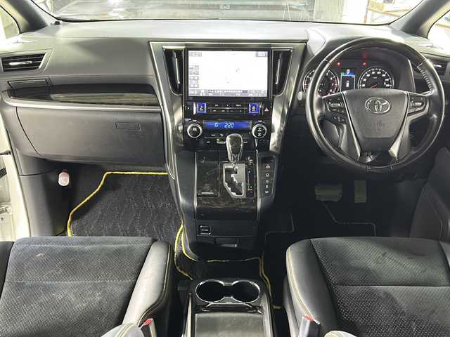 トヨタ ヴェルファイア Z Aエディション ゴールデンアイズ 広島県 2016(平28)年 7.5万km ホワイトパールクリスタルシャイン 禁煙/アルパイン1１インチナビ（EX11V）/・CD/DVD/フルセグTV/Bluetooth/SD/REC/バックカメラ/アルパイン12型フリップダウンモニター（ＰＨＸ12Ｘ-Ｒ-ＨＶ）/両側パワースライドドア/ハーフレザーシート/オットマン/パワーバックドア/ウッドコンビステアリング/ステアリングスイッチ/オートライト/クルーズコントロール/LEDヘッドライト/フォグランプ/ビルトインETC/純正18インチアルミホイール/コーナーセンサー/スマートキー/プッシュスタート/純正フロアマット/ＡＣ１００Ｖ100Ｗ電源