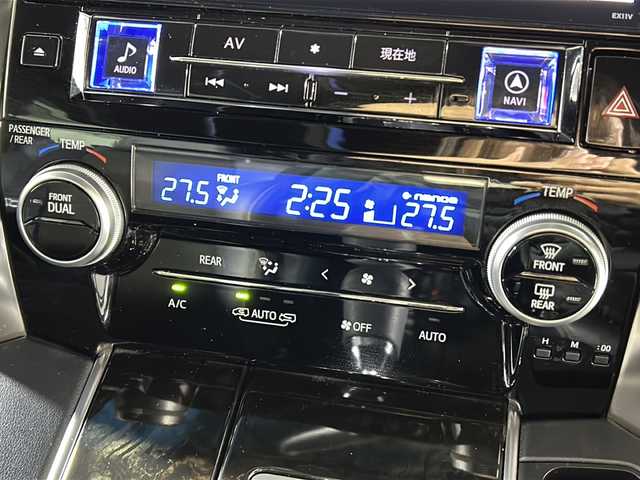 トヨタ ヴェルファイア Z Aエディション ゴールデンアイズ 広島県 2016(平28)年 7.5万km ホワイトパールクリスタルシャイン 禁煙/アルパイン1１インチナビ（EX11V）/・CD/DVD/フルセグTV/Bluetooth/SD/REC/バックカメラ/アルパイン12型フリップダウンモニター（ＰＨＸ12Ｘ-Ｒ-ＨＶ）/両側パワースライドドア/ハーフレザーシート/オットマン/パワーバックドア/ウッドコンビステアリング/ステアリングスイッチ/オートライト/クルーズコントロール/LEDヘッドライト/フォグランプ/ビルトインETC/純正18インチアルミホイール/コーナーセンサー/スマートキー/プッシュスタート/純正フロアマット/ＡＣ１００Ｖ100Ｗ電源