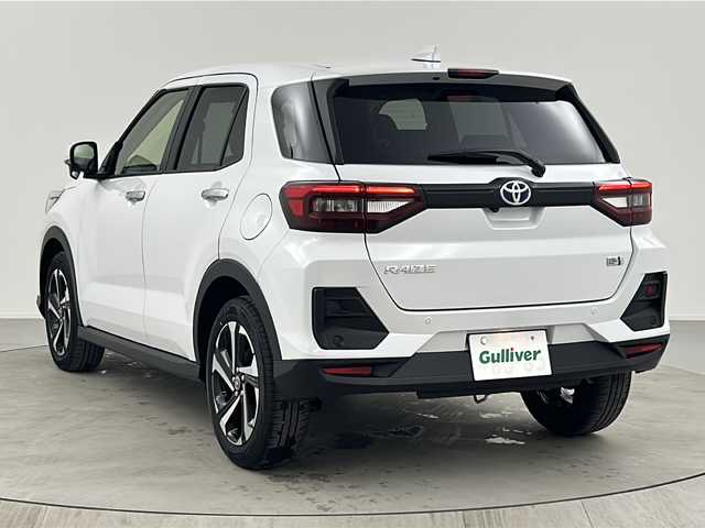 トヨタ ライズ Z 熊本県 2025(令7)年 0.1千km シャイニングホワイトパール ・登録済未使用車/・純正９インチディスプレイオーディオ/・BT/Apple Car Play/Android Auto/HDMI/・フルセグTV/・バックカメラ/・プリクラッシュセーフティ/・レーンキープアシスト/・レーダークルーズコントロール/・先行車発進お知らせ/・クリアランスソナー/・前後コーナーセンサー/・LEDヘッドライト/・オートライト/・フォグランプ/・ステアリングスイッチ/・前席シートヒーター/・純正１７インチアルミホイール/・スマートキー/・スペアキー/・電動格納ミラー/・ドアアームレスト（ソフトレザー調）