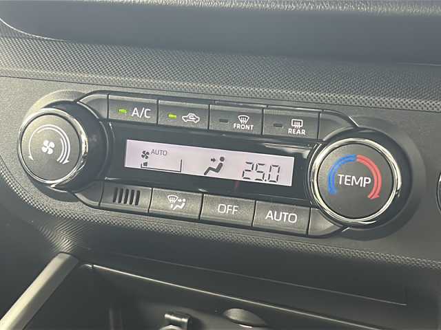 トヨタ ライズ Z 熊本県 2025(令7)年 0.1千km シャイニングホワイトパール ・登録済未使用車/・純正９インチディスプレイオーディオ/・BT/Apple Car Play/Android Auto/HDMI/・フルセグTV/・バックカメラ/・プリクラッシュセーフティ/・レーンキープアシスト/・レーダークルーズコントロール/・先行車発進お知らせ/・クリアランスソナー/・前後コーナーセンサー/・LEDヘッドライト/・オートライト/・フォグランプ/・ステアリングスイッチ/・前席シートヒーター/・純正１７インチアルミホイール/・スマートキー/・スペアキー/・電動格納ミラー/・ドアアームレスト（ソフトレザー調）